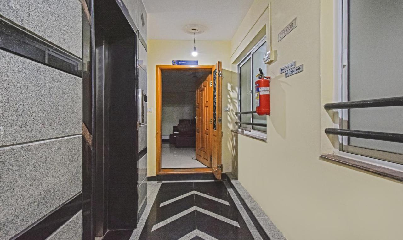 ホテル Treebo Samhaar Residency Thoraipakkam チェンナイ エクステリア 写真